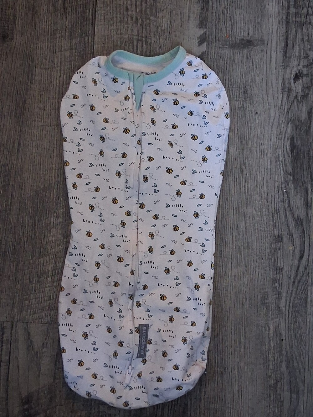 Swaddle me zip up swaddle for 0-2 mo